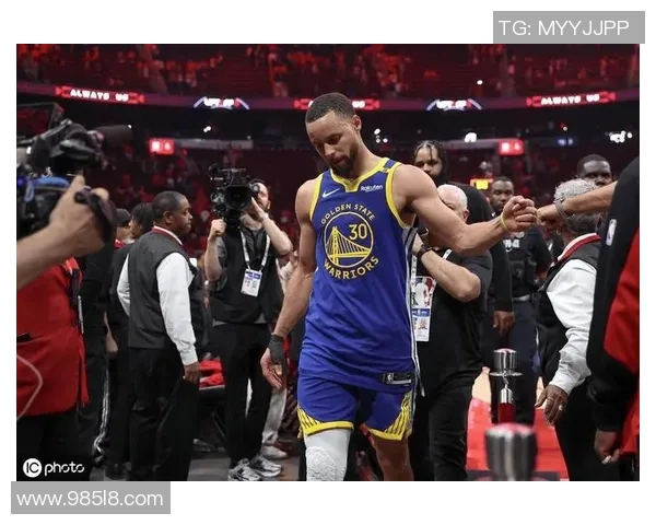 昔日恩怨再现！库里与老队友狭路相逢